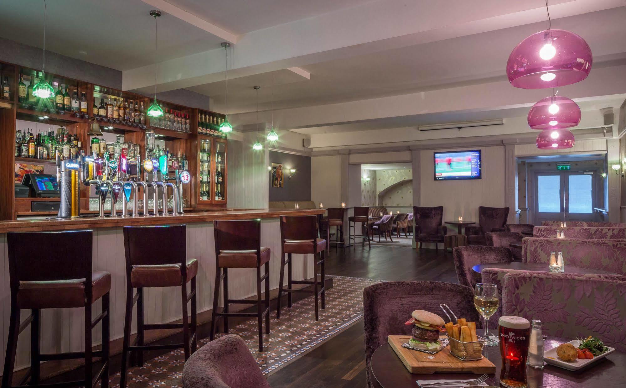 County Arms Birr Exterior foto